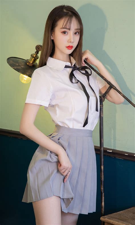女教师二十三岁